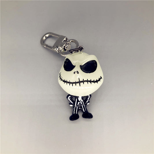 Luminous Skull Keychain | Glow-in-the-Dark Car Key Pendant | Dark Black Personality